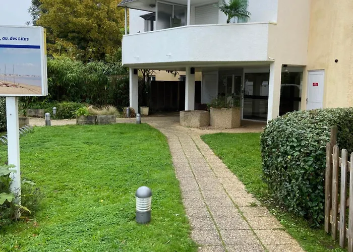 Meuble Benoit Apartmán